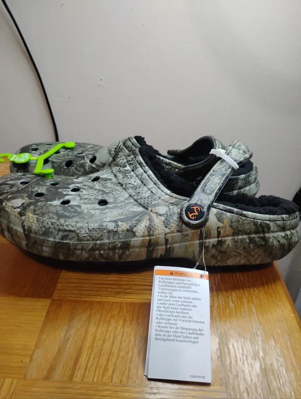 Crocs Realtree APX Lined Classic Camo Clog Camouflage Green Unisex Sizes M12